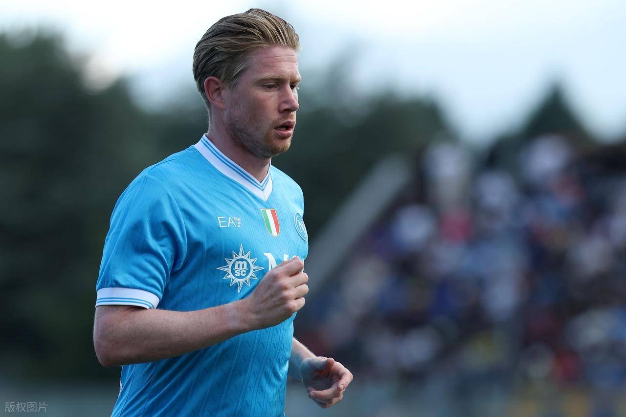 我懂用户晒视频：兰克尔趁队友客场比赛，去俱乐部偷队友的鞋