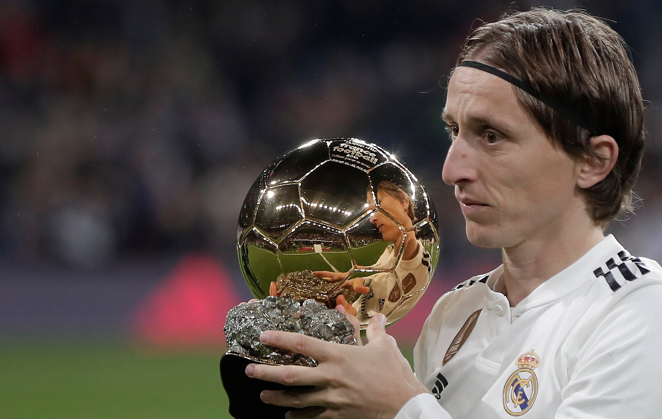 NBA球星利拉德确认患深静脉血栓，无限期退出赛季