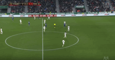 这是洛杉矶火箭队？湖人三分18中2，被倒数球队压着打，东契奇带不动