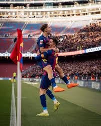 什么是麻将里的“包胡制度”？解析错打错罚背后的责任博弈。（解读麻将包胡制度：错打错罚背后的责任博弈）