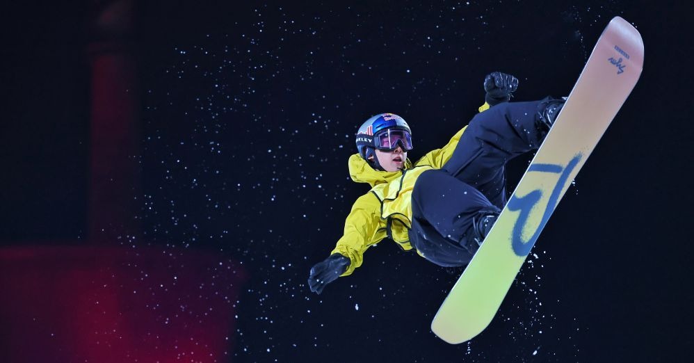 西媒热议亚马尔表现：昨晚真正的18岁新星是埃斯特旺